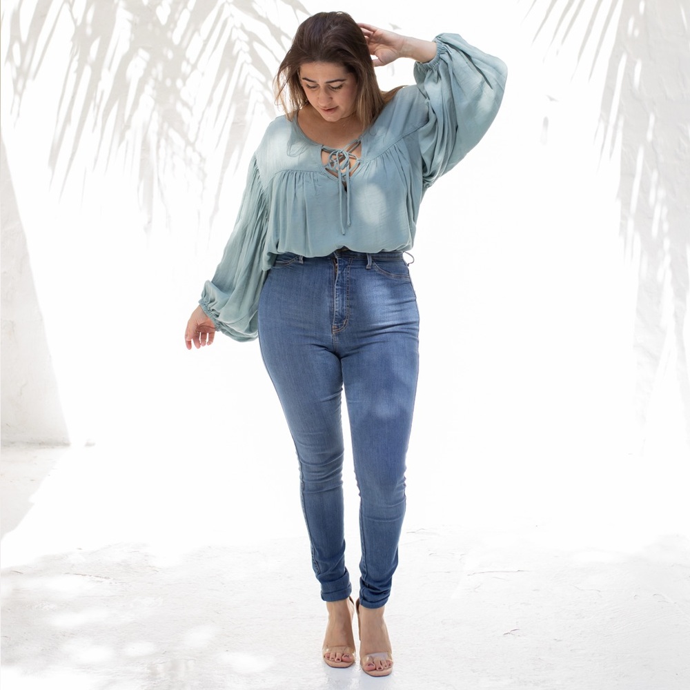 Mustard Seed front tie, sleeve bell top